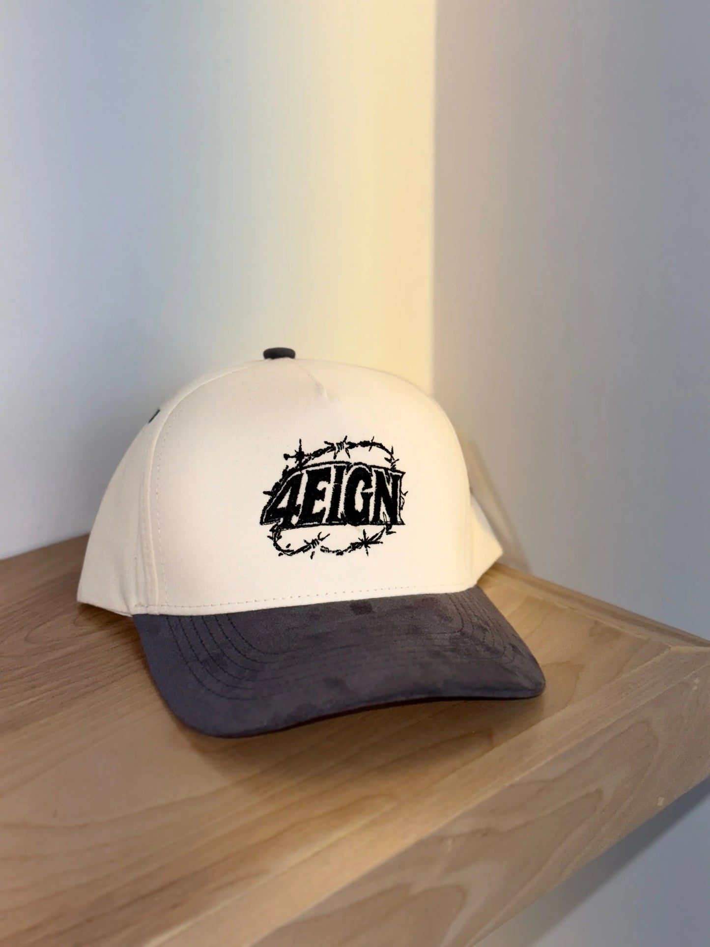 4n Barbwire suede hat